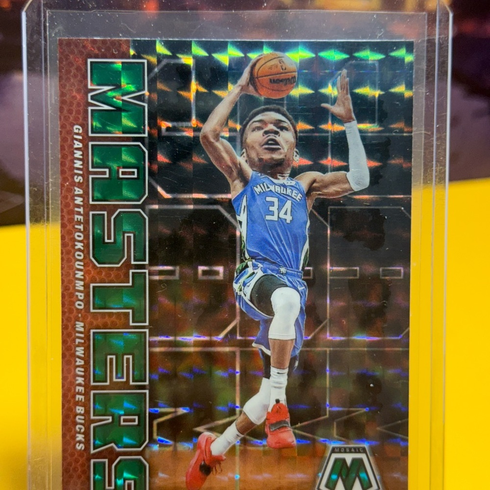 NBA cards Giannis Antetokounmpo Basketball sports Milwaukee Bucks Mosaic masters